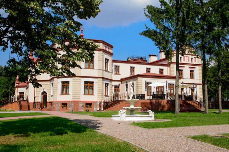 Palac Mysleta Uzdowo Kültér fotó