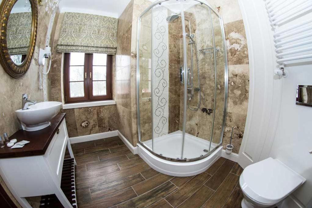 Palac Mysleta Uzdowo Szoba fotó